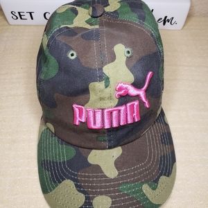Womens Puma Camo w Pink hat